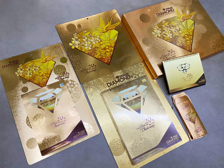 Dịch vụ in lịch bloc độc quyền theo yêu cầu