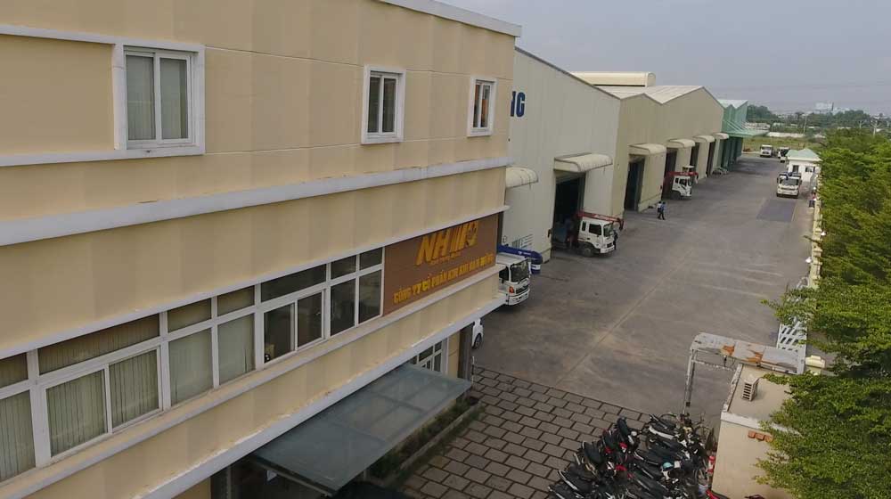 Quay phim chụp hình flycam nhà máy