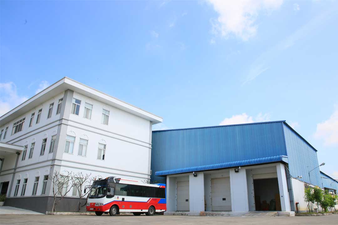 Chụp ảnh nhà máy